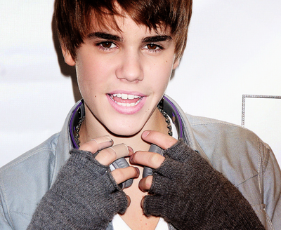 justin bieber icons for twitter 2011. justin bieber tour 2011.